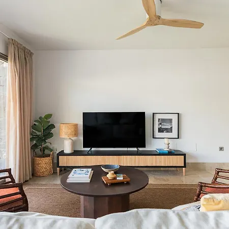 Relax Y Golf Con Aire Acondicionado Сasa de vacaciones San Miguel de Abona